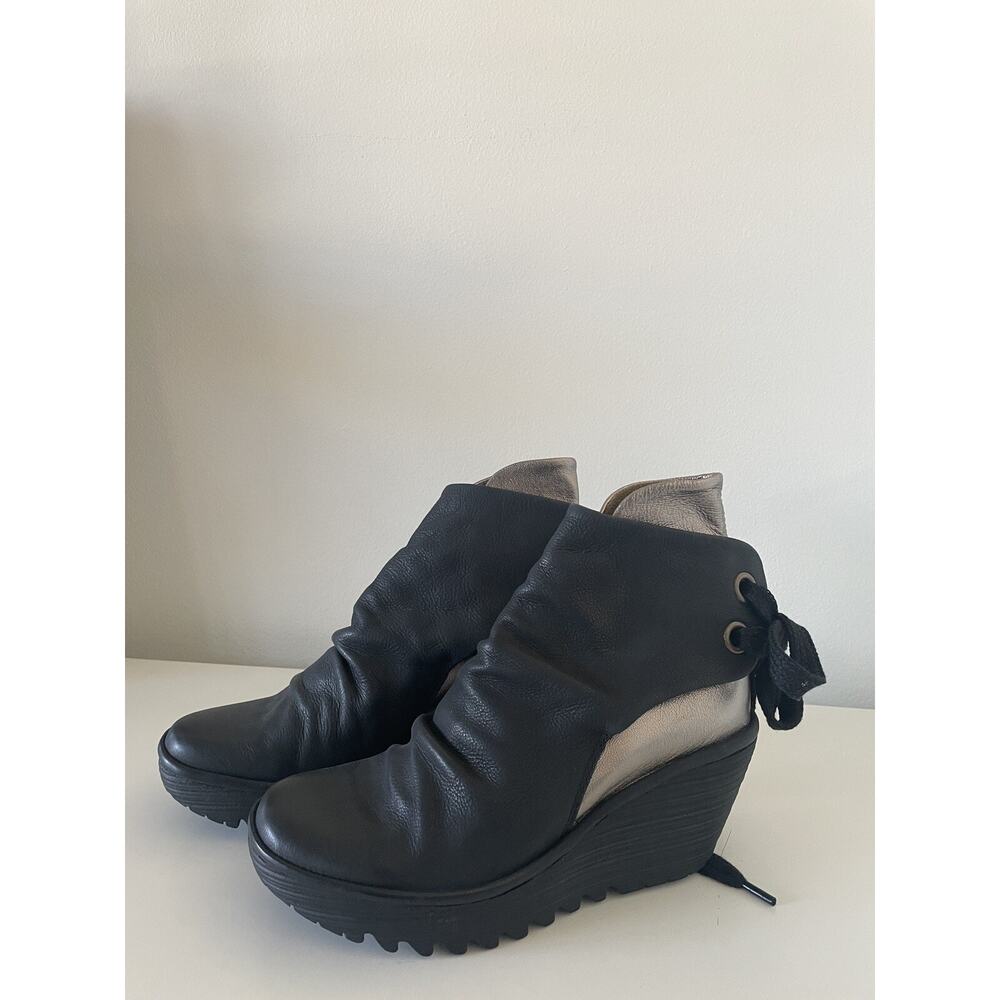 Fly London Boots Black/Anthracite Silver Size 36 Lace Up Back Wedge Heel Stylish